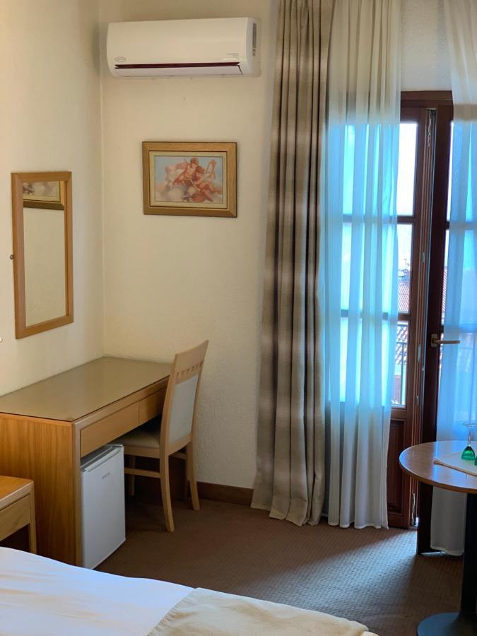 Boutique Hotel Parnassia Arachova Exteriör bild