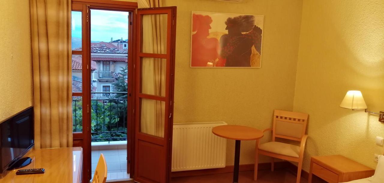 Boutique Hotel Parnassia Arachova Exteriör bild