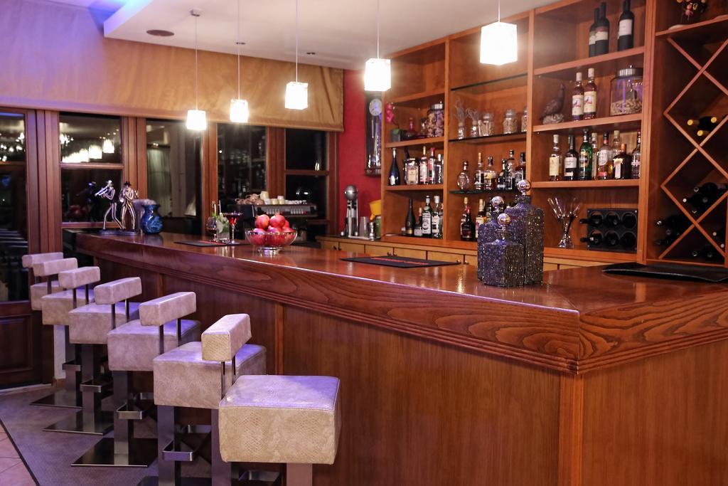 Boutique Hotel Parnassia Arachova Exteriör bild