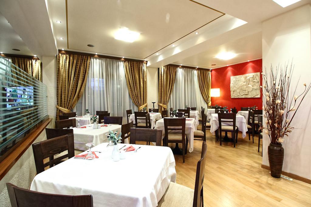 Boutique Hotel Parnassia Arachova Exteriör bild