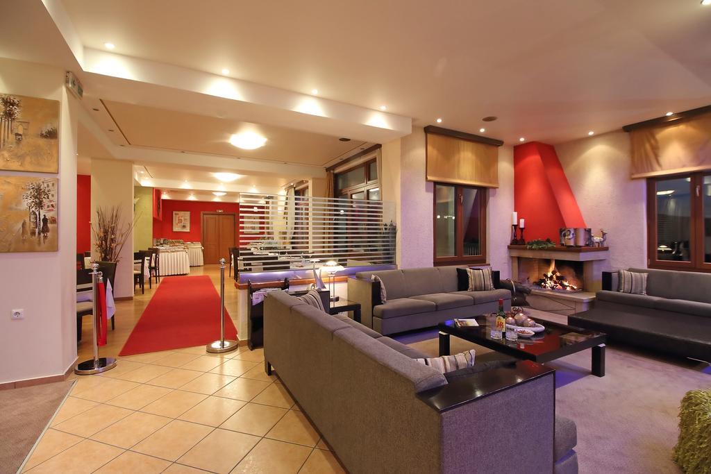 Boutique Hotel Parnassia Arachova Exteriör bild